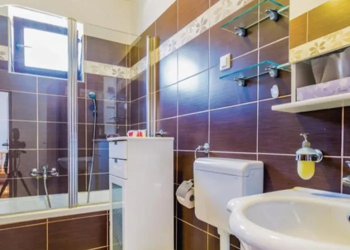 Апартаменты Gina