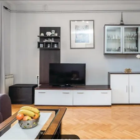 Apartament Gina